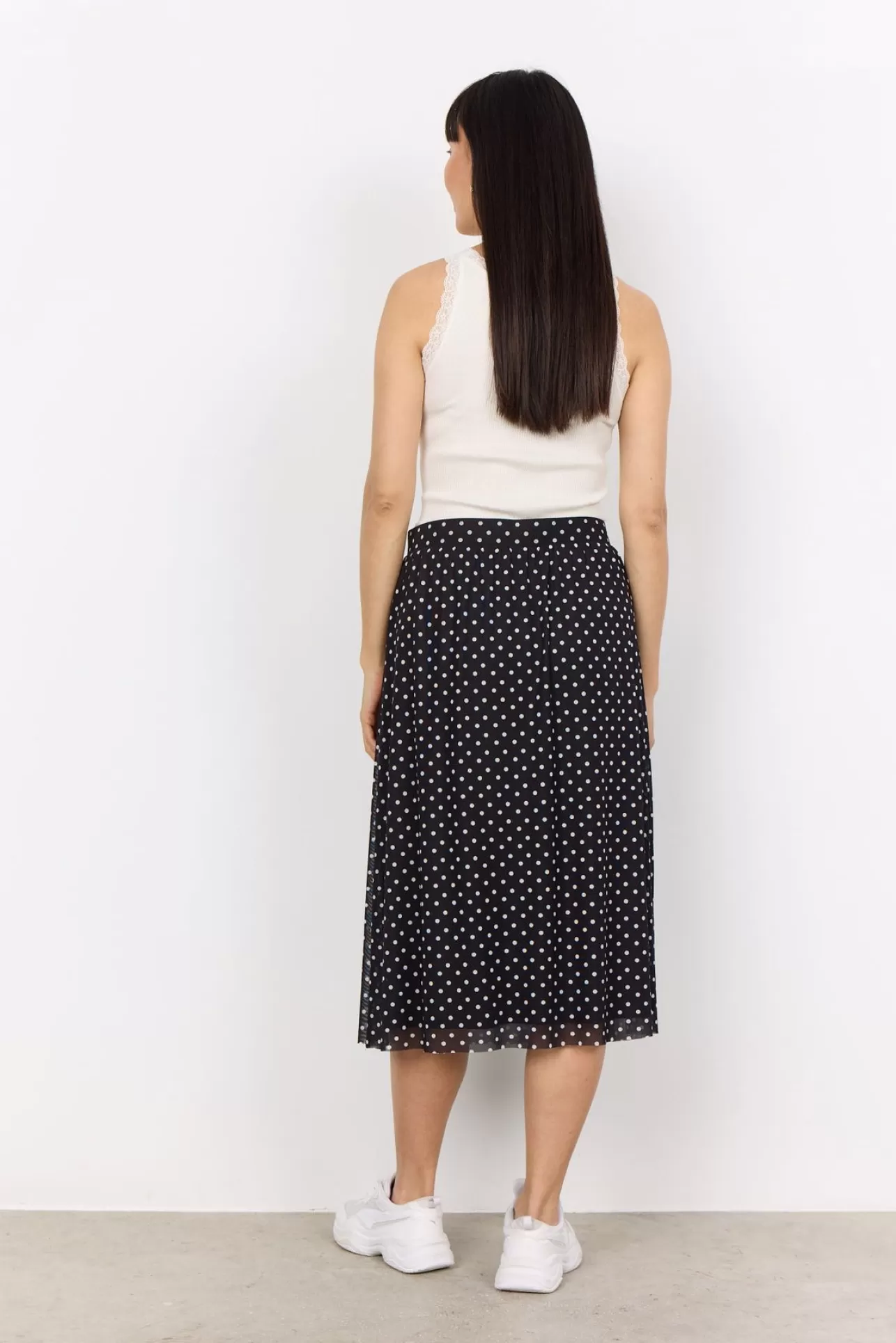 scalda_aop_53_kjol_svart_3-1.webp Soyaconcept SC-ALDA AOP 53 Kjol