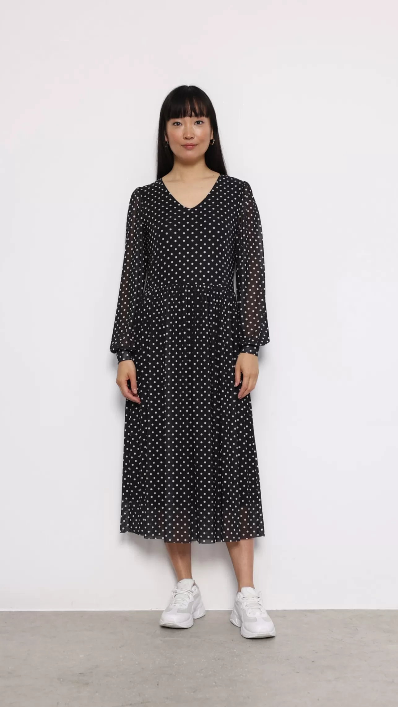 scalda_aop_54_klnning_svart_4-1.webp Soyaconcept SC-ALDA AOP 54 Klänning