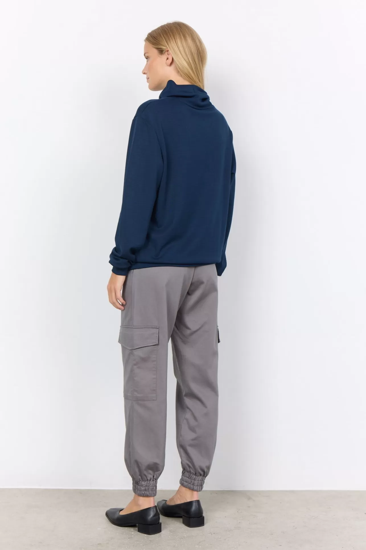 scbanu_125_sweatshirt_navy_3-2.webp Soyaconcept SC-BANU 125 Sweatshirt