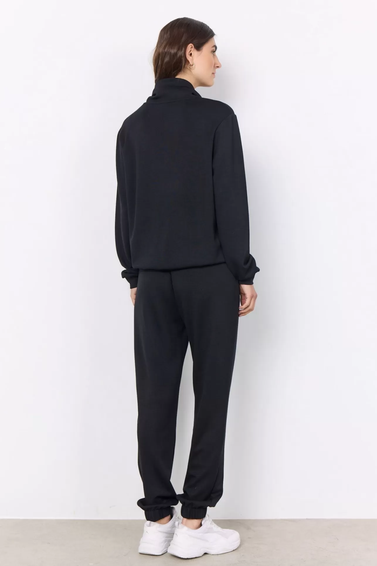 scbanu_125_sweatshirt_svart_3-2.webp Soyaconcept SC-BANU 125 Sweatshirt