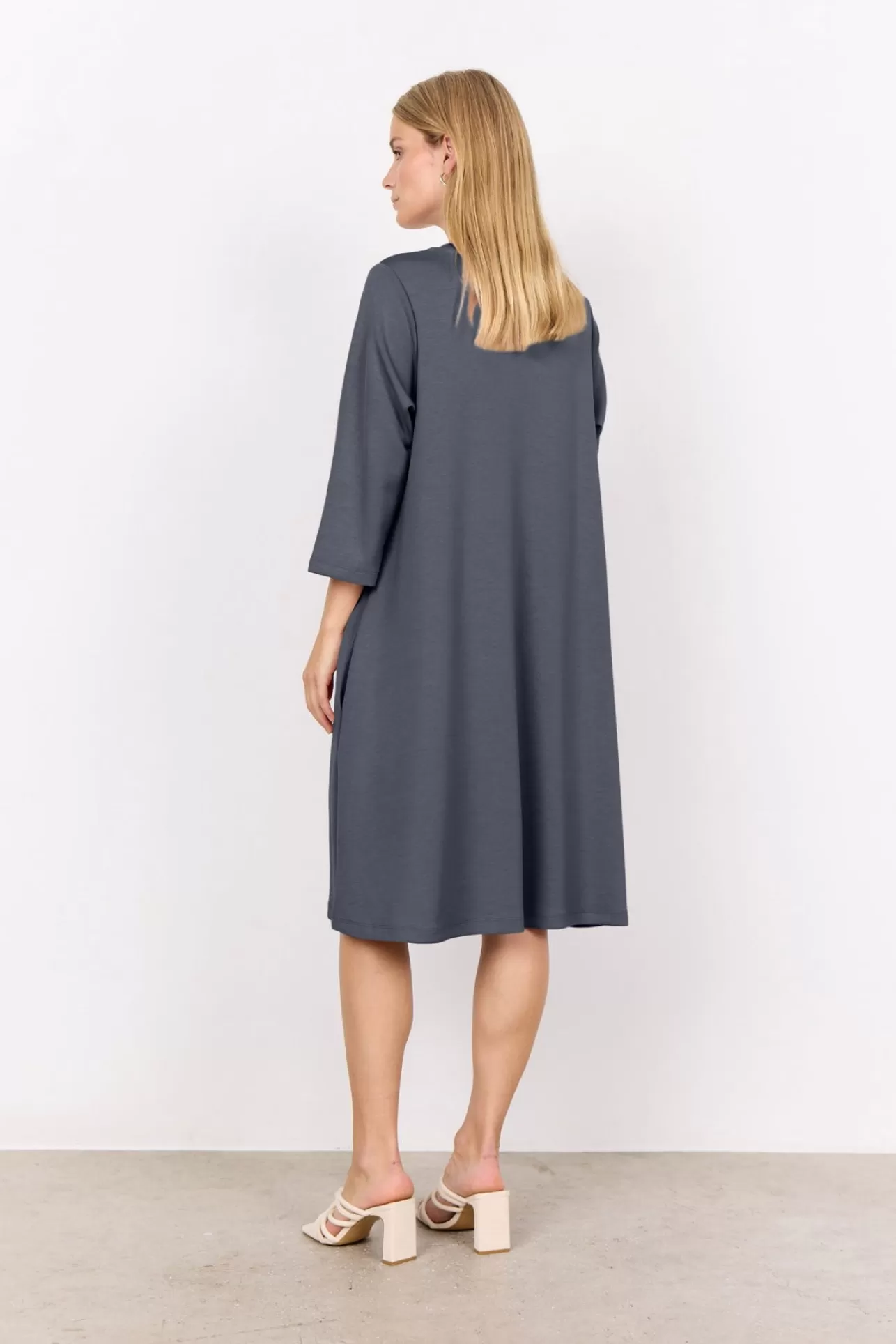 scbanu_155_klnning_gr_3-1.webp Soyaconcept SC-BANU 155 Klänning