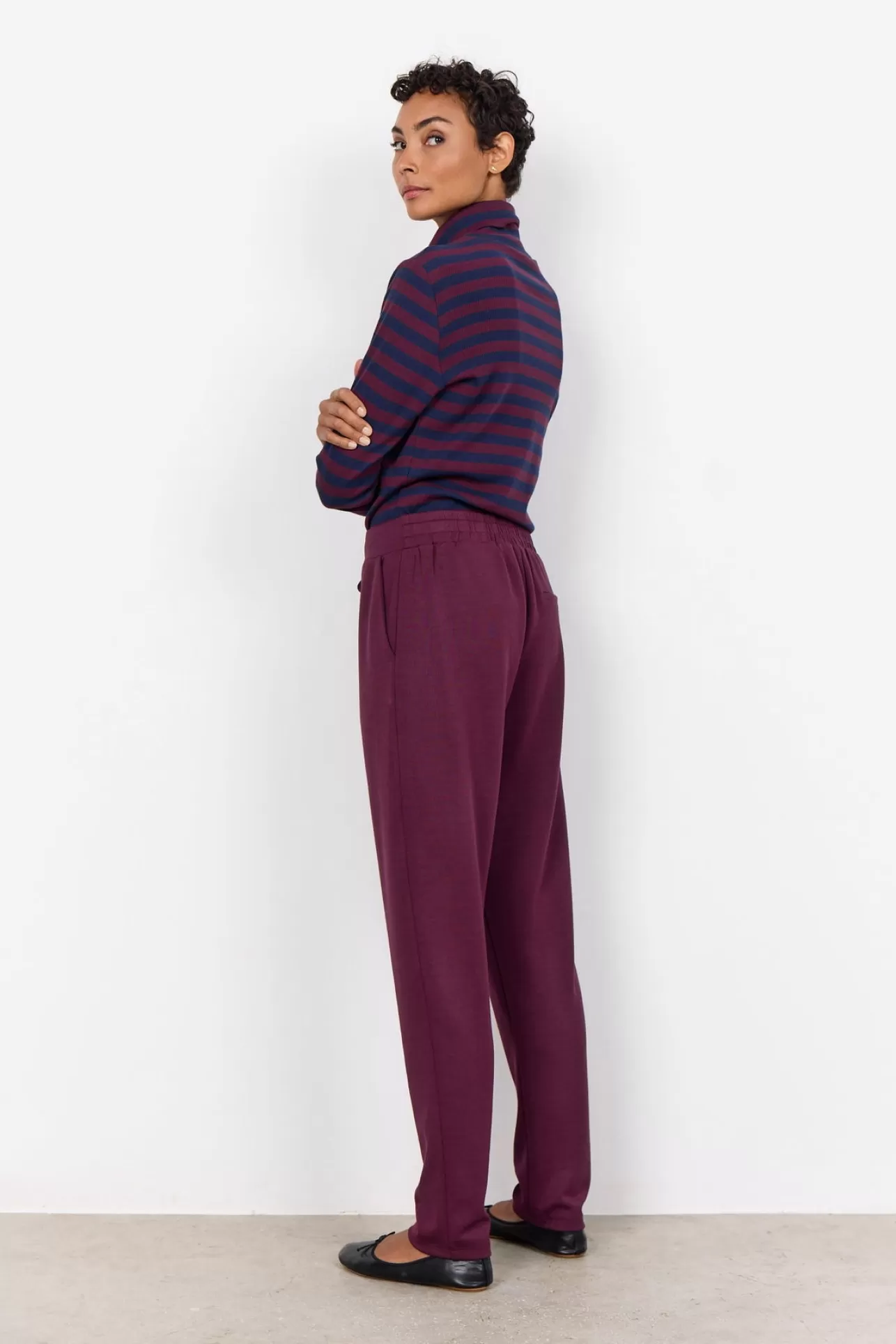 scbanu_157_byxor_bordeaux_3-1.webp Soyaconcept SC-BANU 157 Byxor