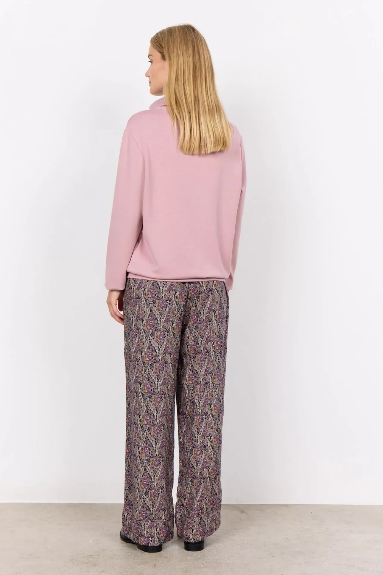 scbanu_196_sweatshirt_rosa_3-2.webp Soyaconcept SC-BANU 196 Sweatshirt