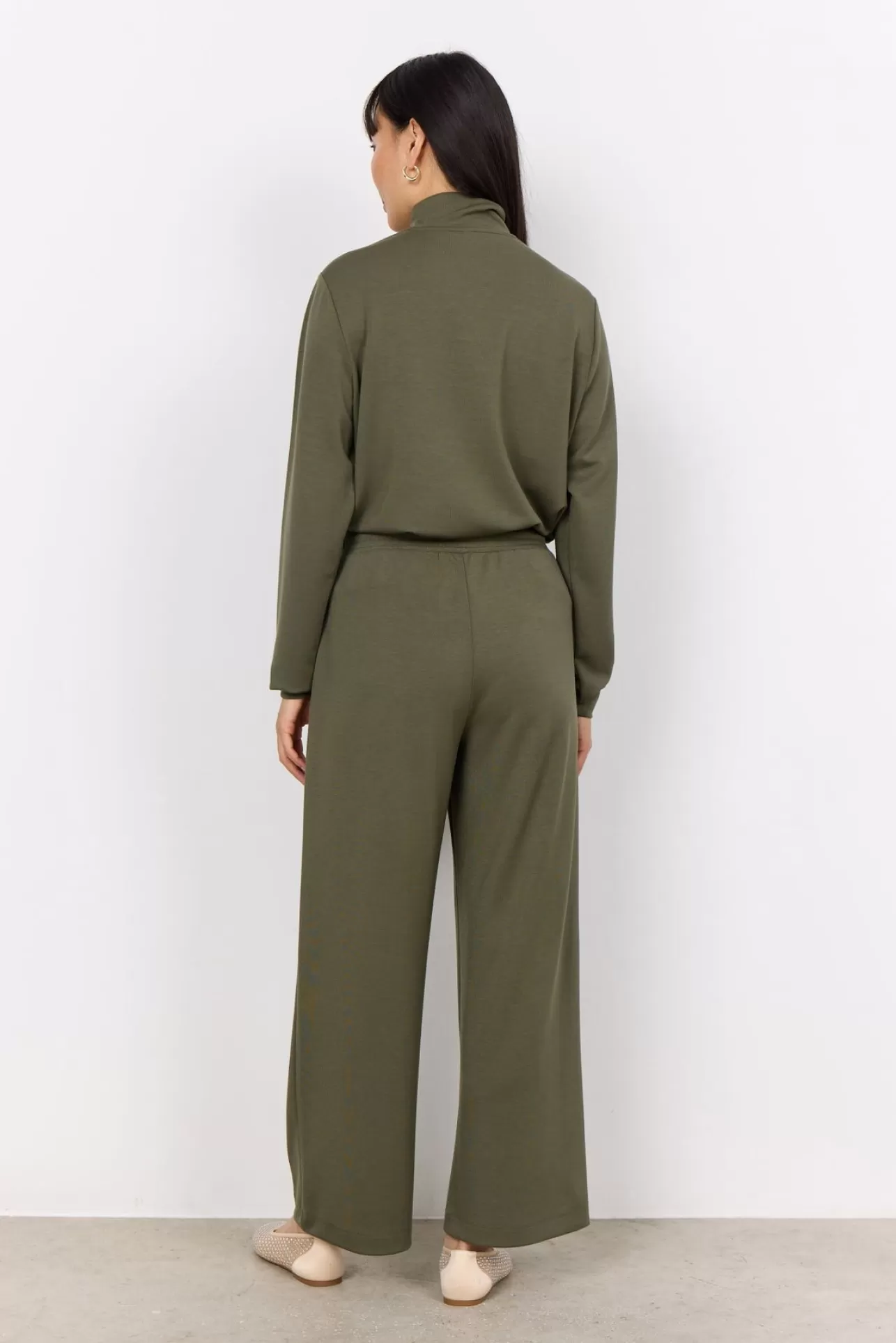 scbanu_33_byxor_oliv_3-2.webp Soyaconcept SC-BANU 33 Byxor