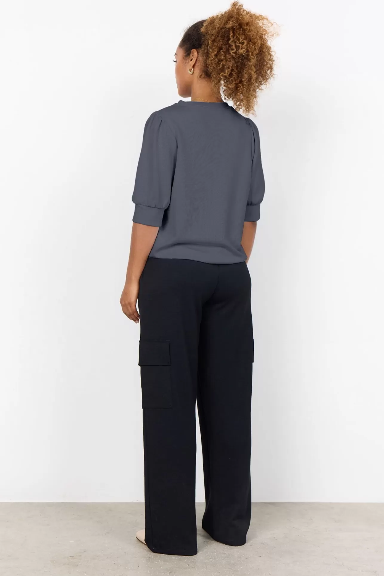 scbanu_83_blus_mrkgr_3-2.webp Soyaconcept SC-BANU 83 Blus