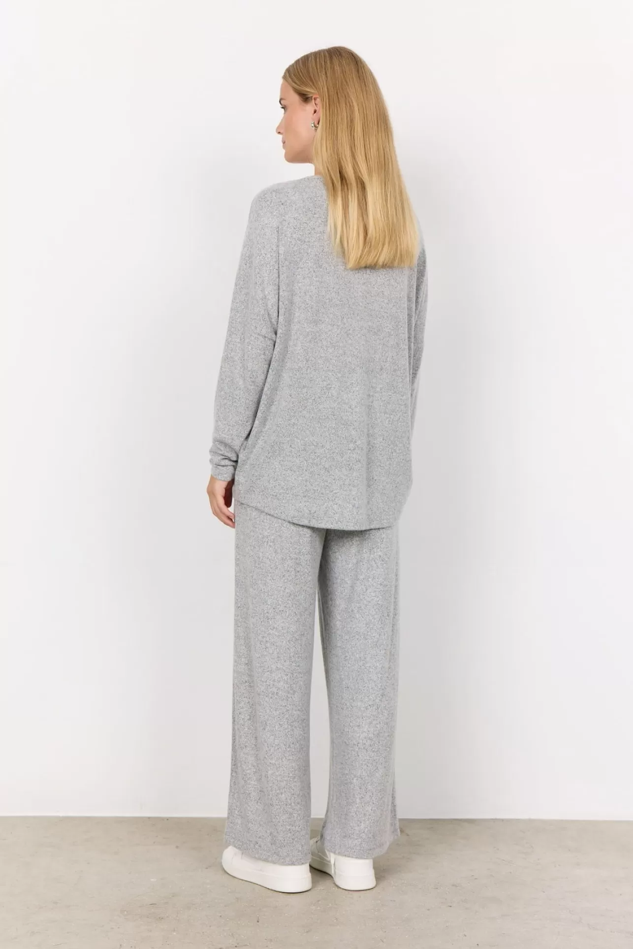 scbiara_1_blus_ljusgrtt_3-2.webp Soyaconcept SC-BIARA 1 Blus