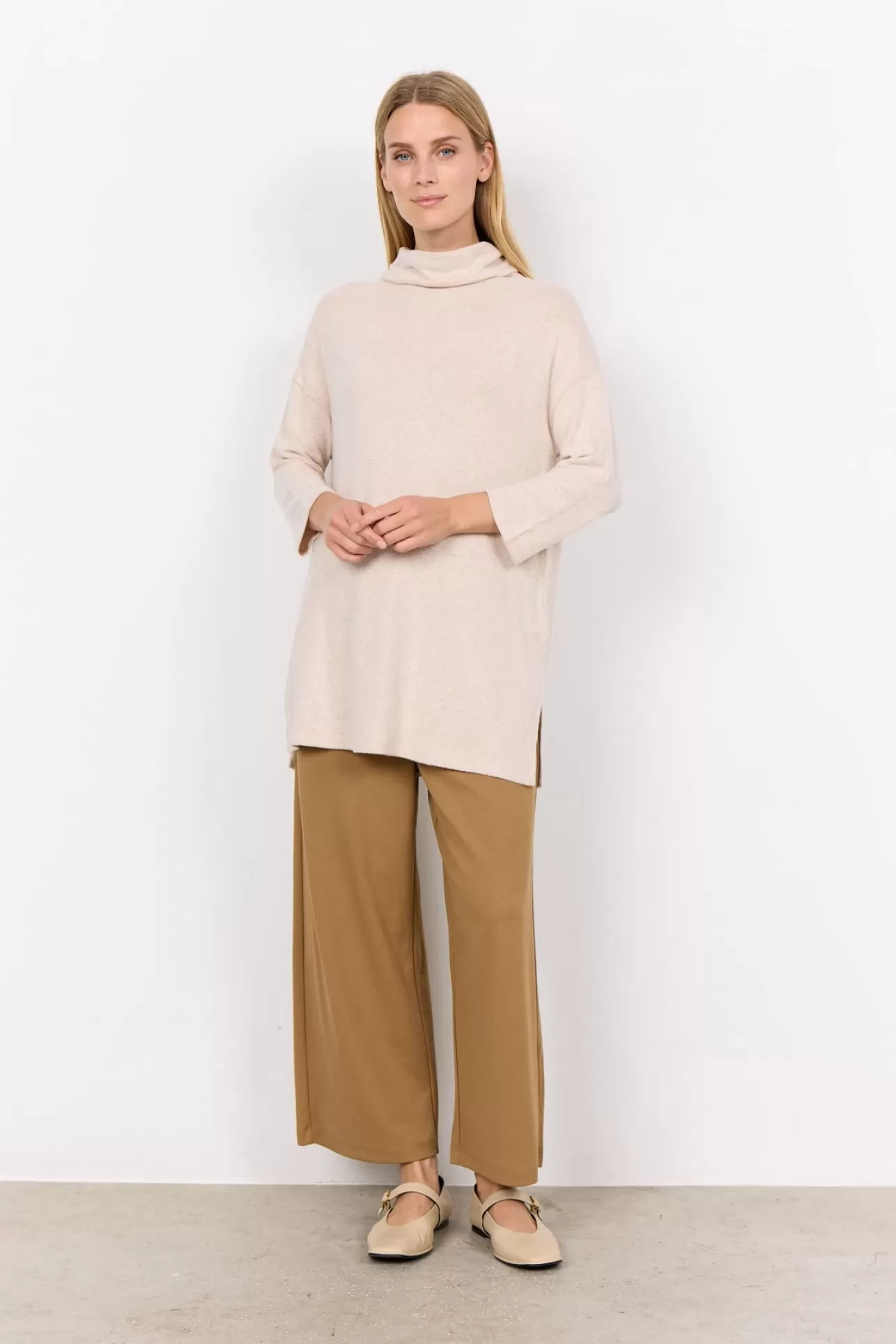 scbiara_73_sweatshirt_cream_2-5.webp Soyaconcept SC-BIARA 73 Sweatshirt