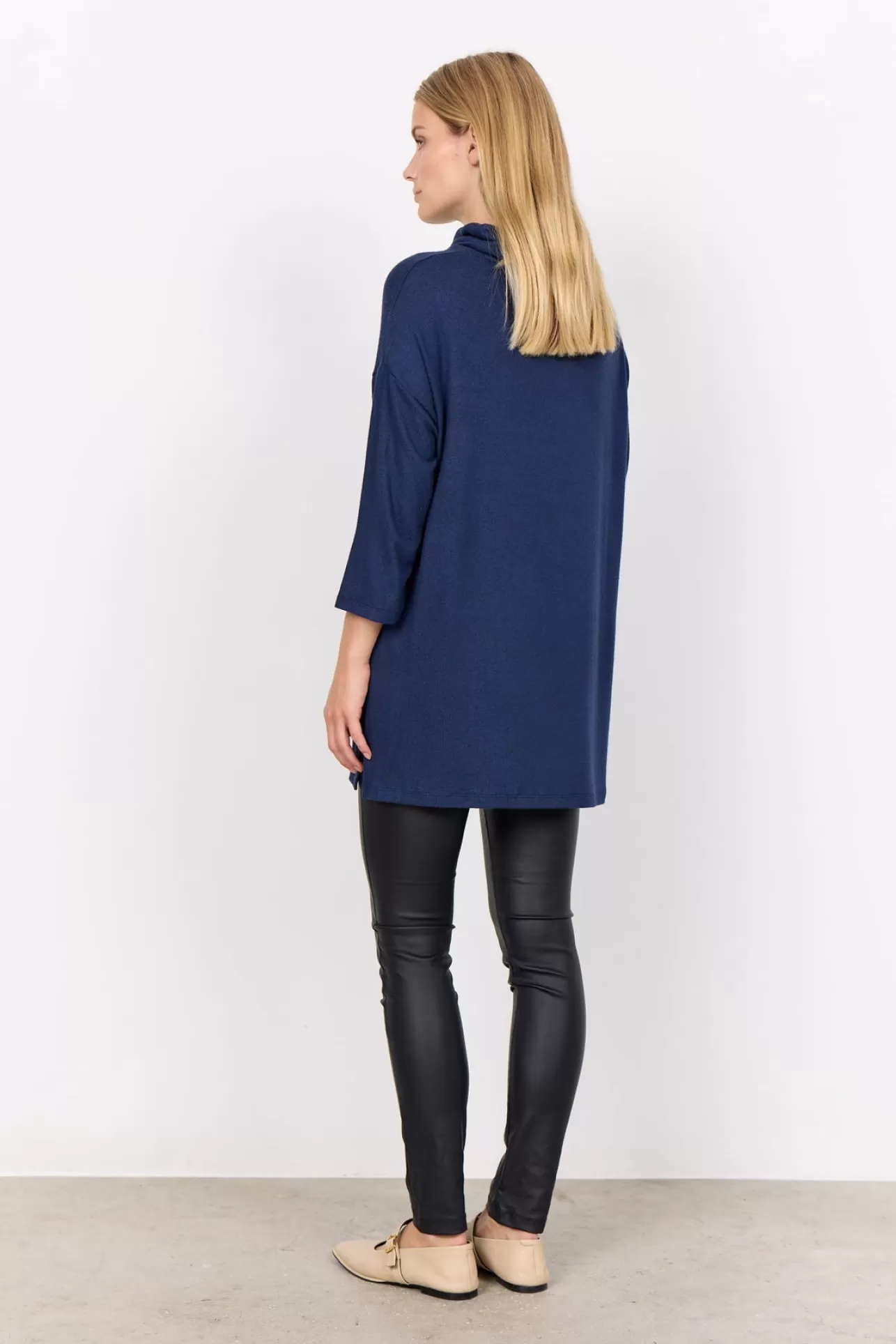 scbiara_73_sweatshirt_mrkbl_3-2.webp Soyaconcept SC-BIARA 73 Sweatshirt