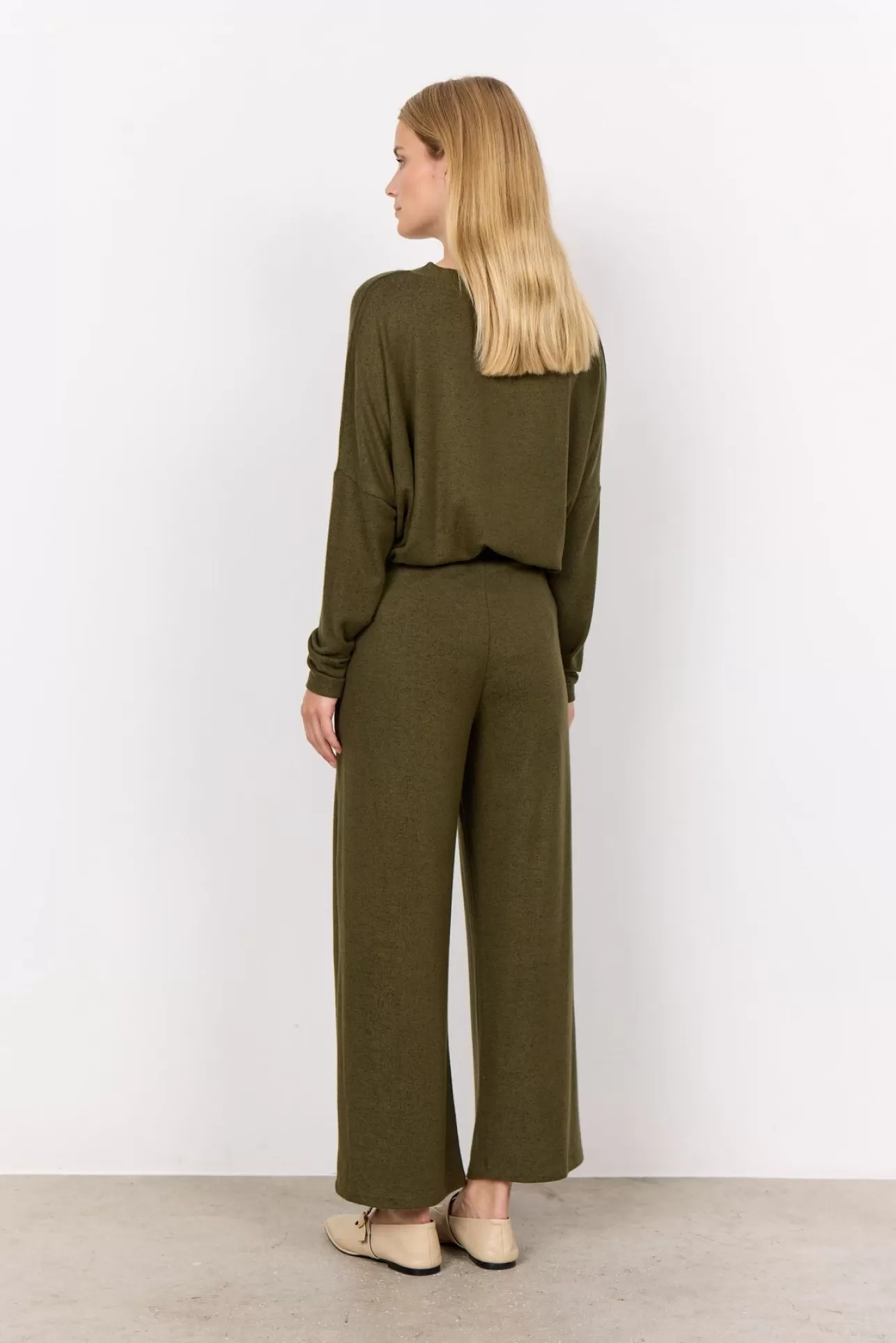 scbiara_74_byxor_oliv_3-1.webp Soyaconcept SC-BIARA 74 Byxor