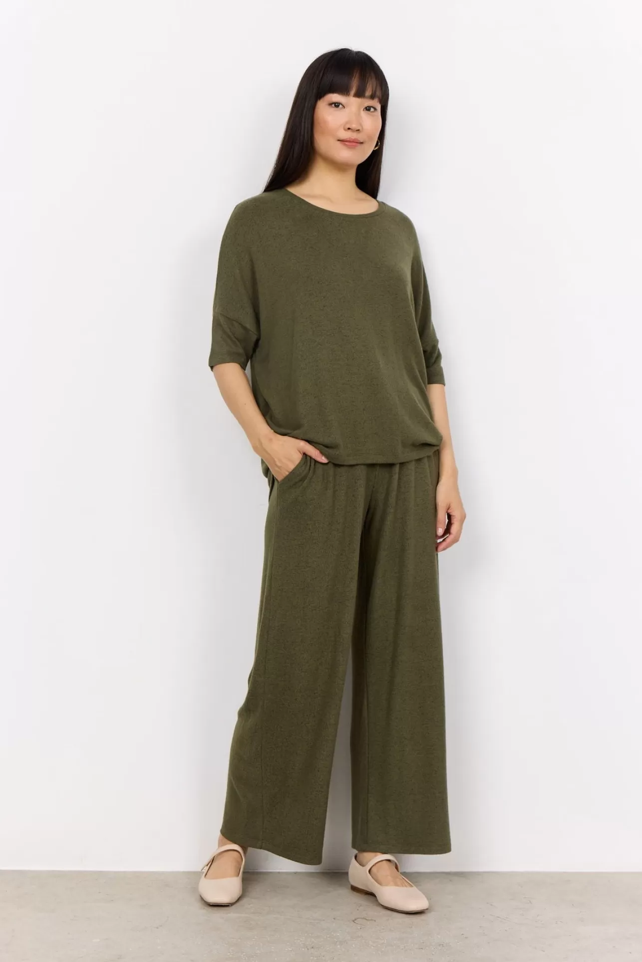 scbiara_96_blus_oliv_3-2.webp Soyaconcept SC-BIARA 96 Blus