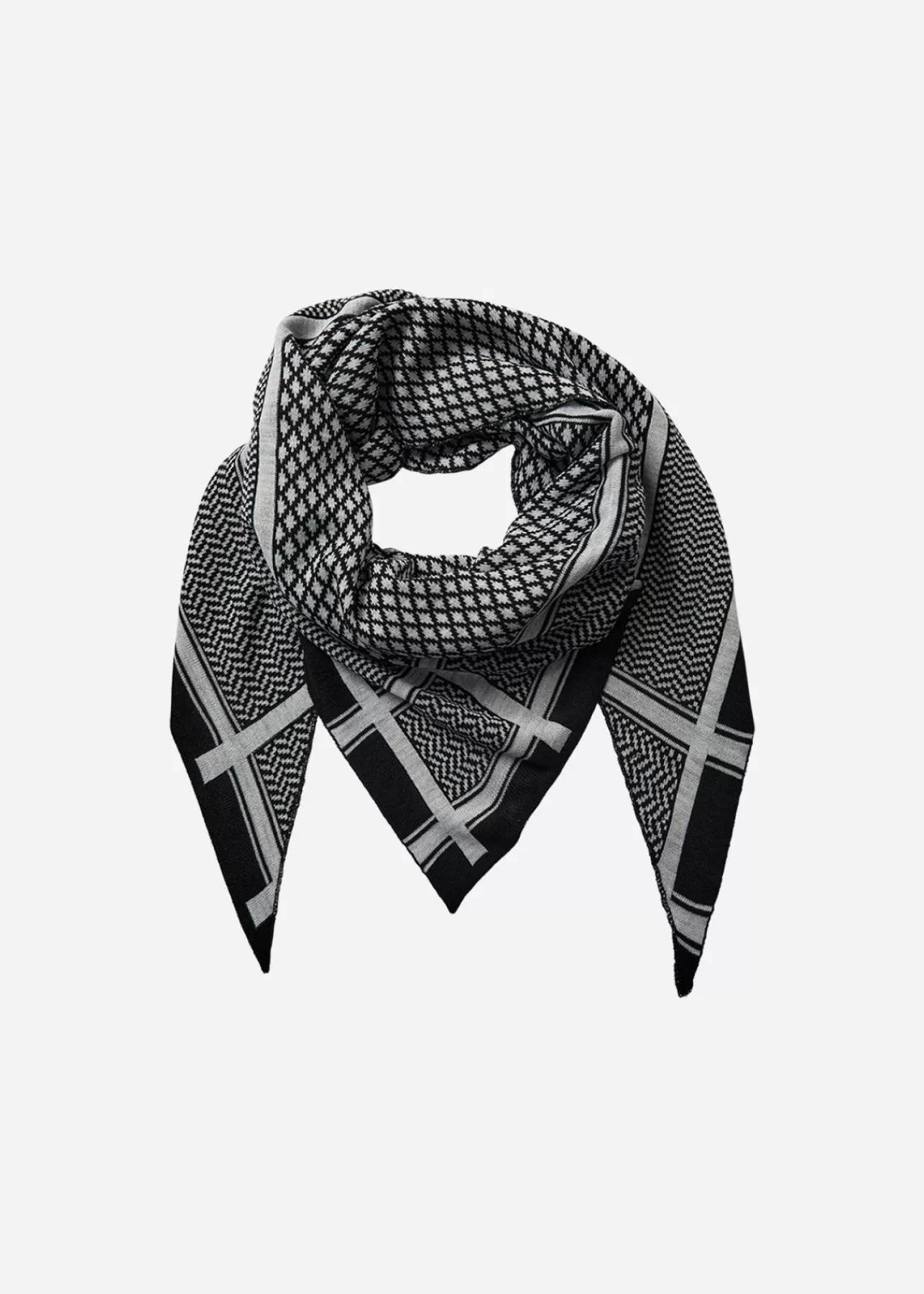 scbuket_3_scarf_ljusgrtt_3-1.webp Soyaconcept SC-BUKET 3 Scarf