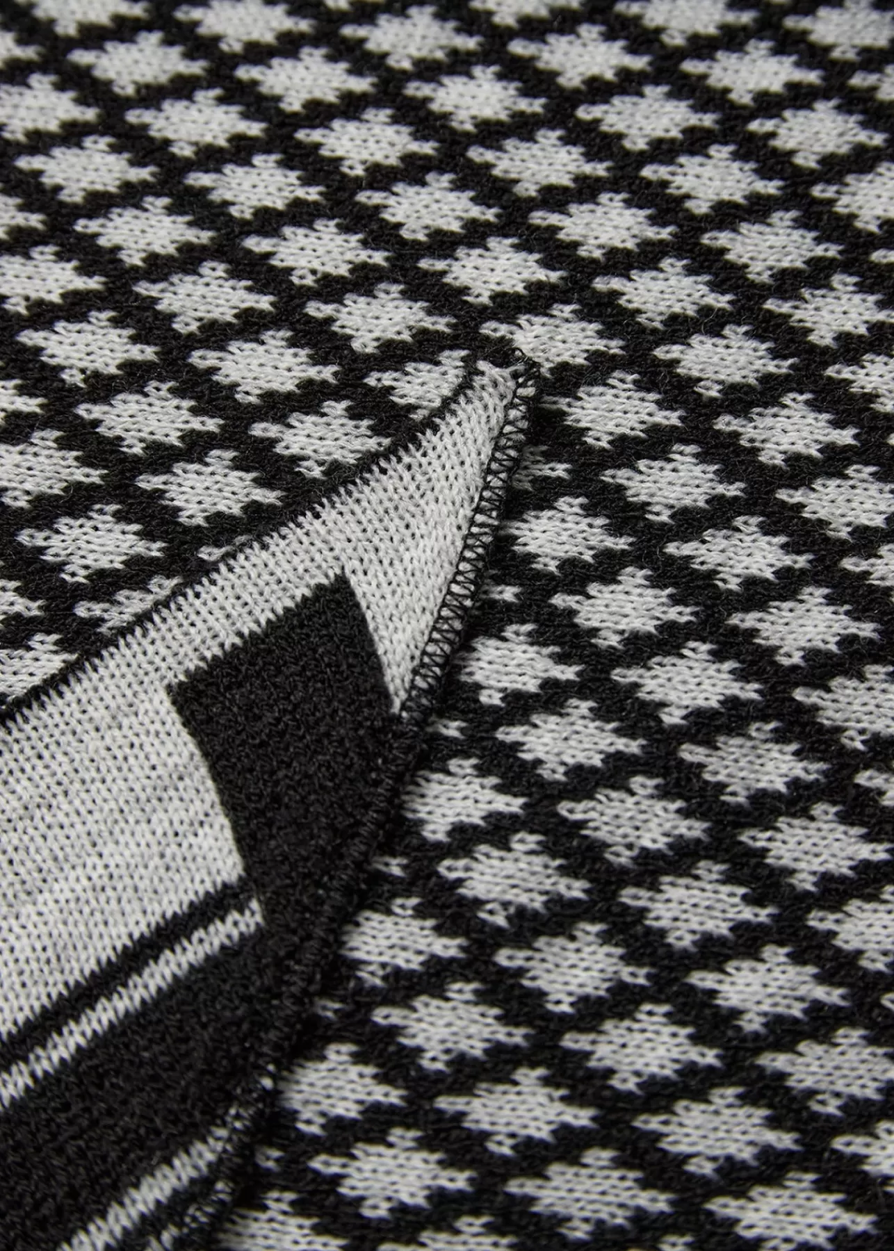 scbuket_3_scarf_ljusgrtt_4-1.webp Soyaconcept SC-BUKET 3 Scarf