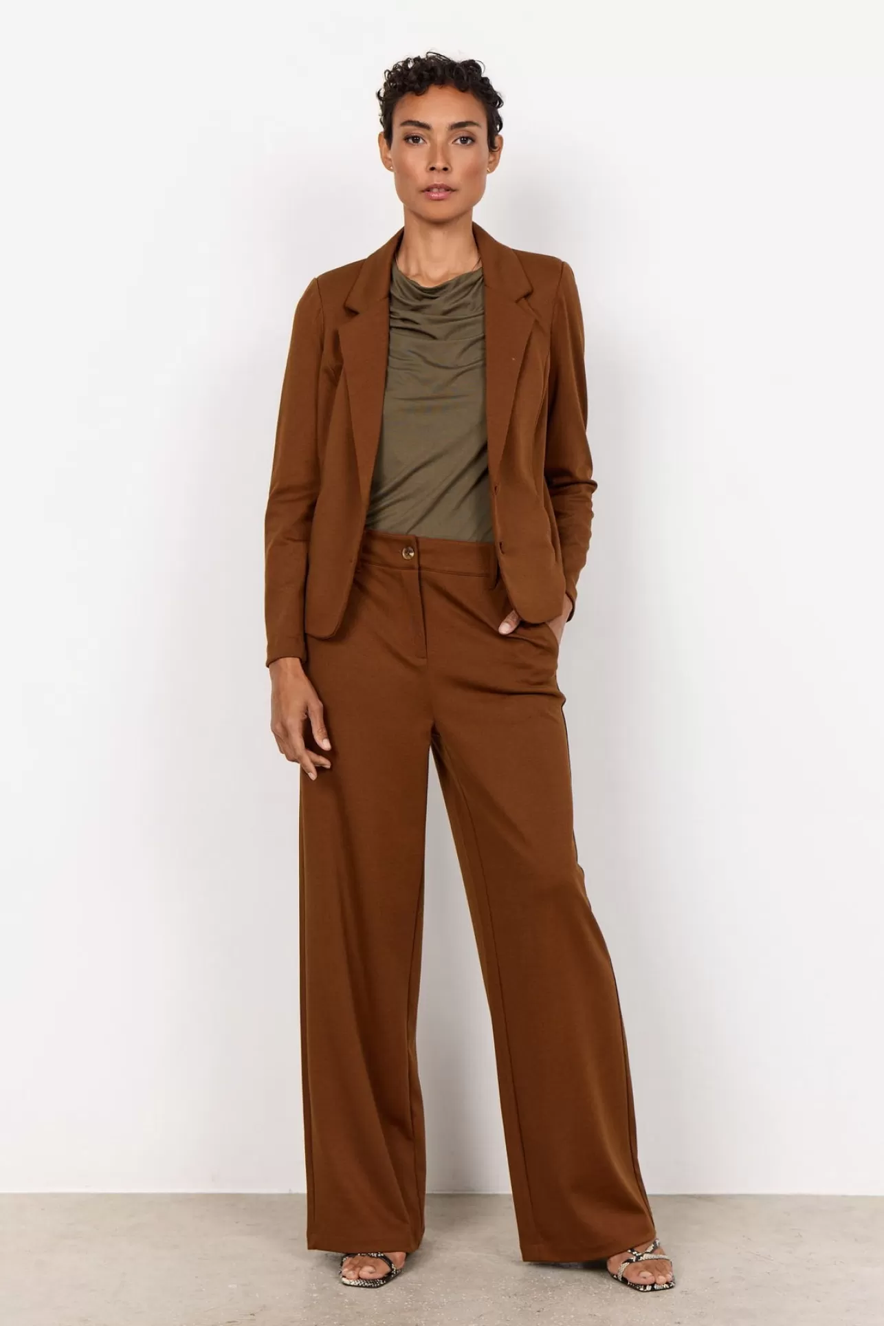 scdaniela_1_kavaj_brn_3-1.webp Soyaconcept SC-DANIELA 1 Kavaj