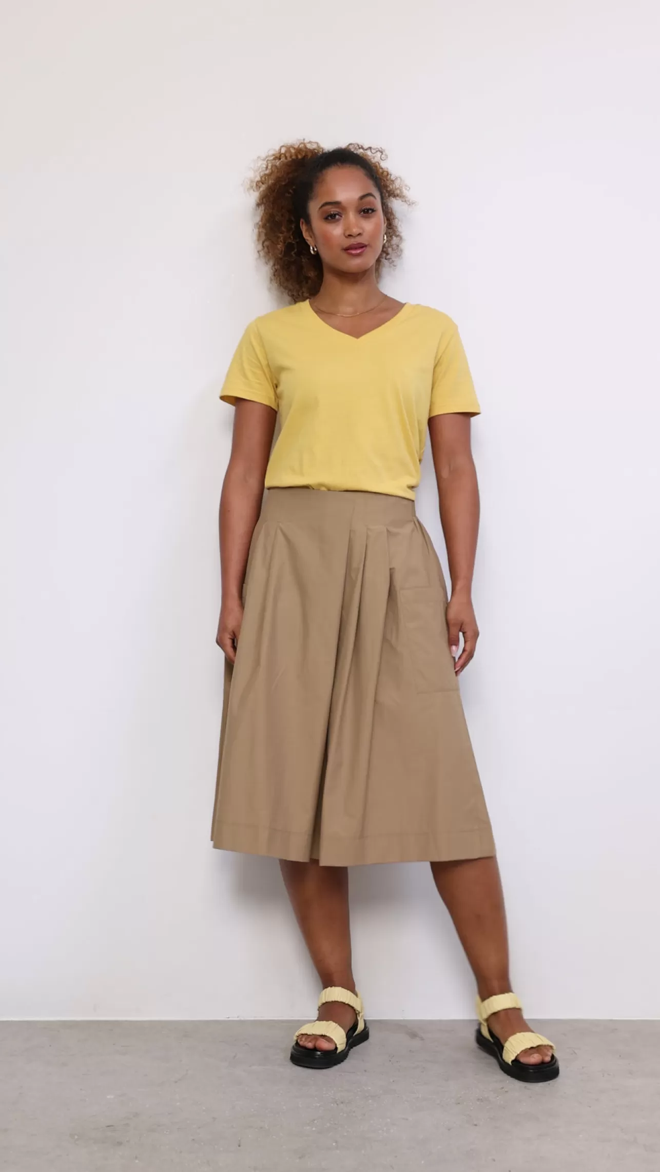 scderby_2_tshirt_gul_4-1.webp Soyaconcept SC-DERBY 2 T-shirt