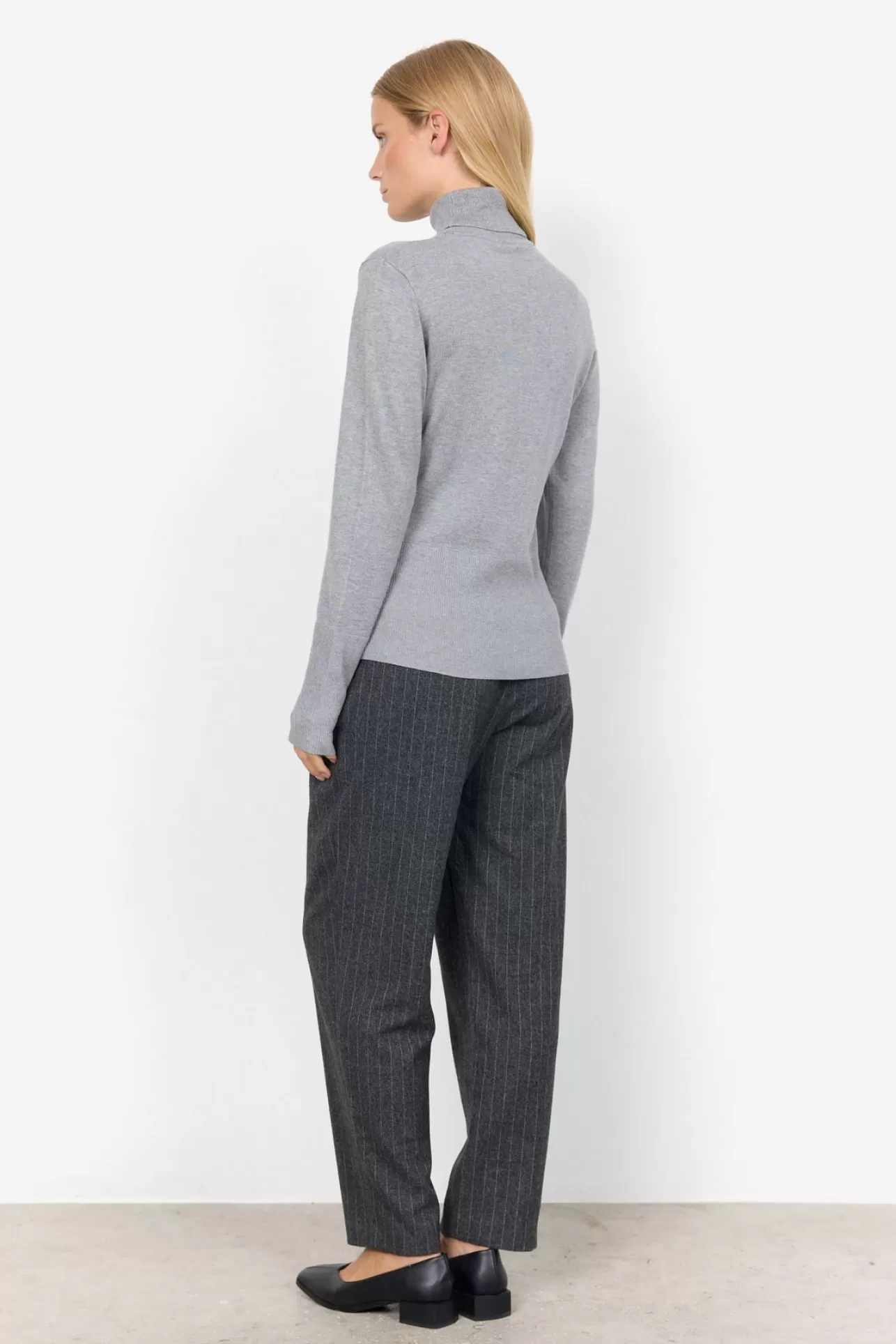 scdollie_145_pullover_ljusgrtt_3-1.webp Soyaconcept SC-DOLLIE 145 Pullover