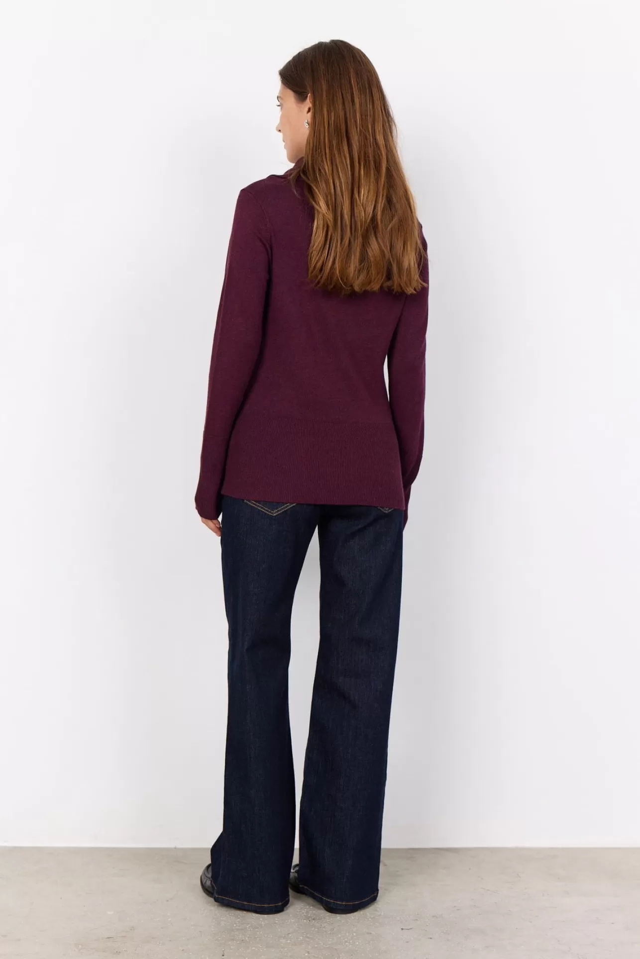 scdollie_305_pullover_bordeaux_3-1.webp Soyaconcept SC-DOLLIE 305 Pullover
