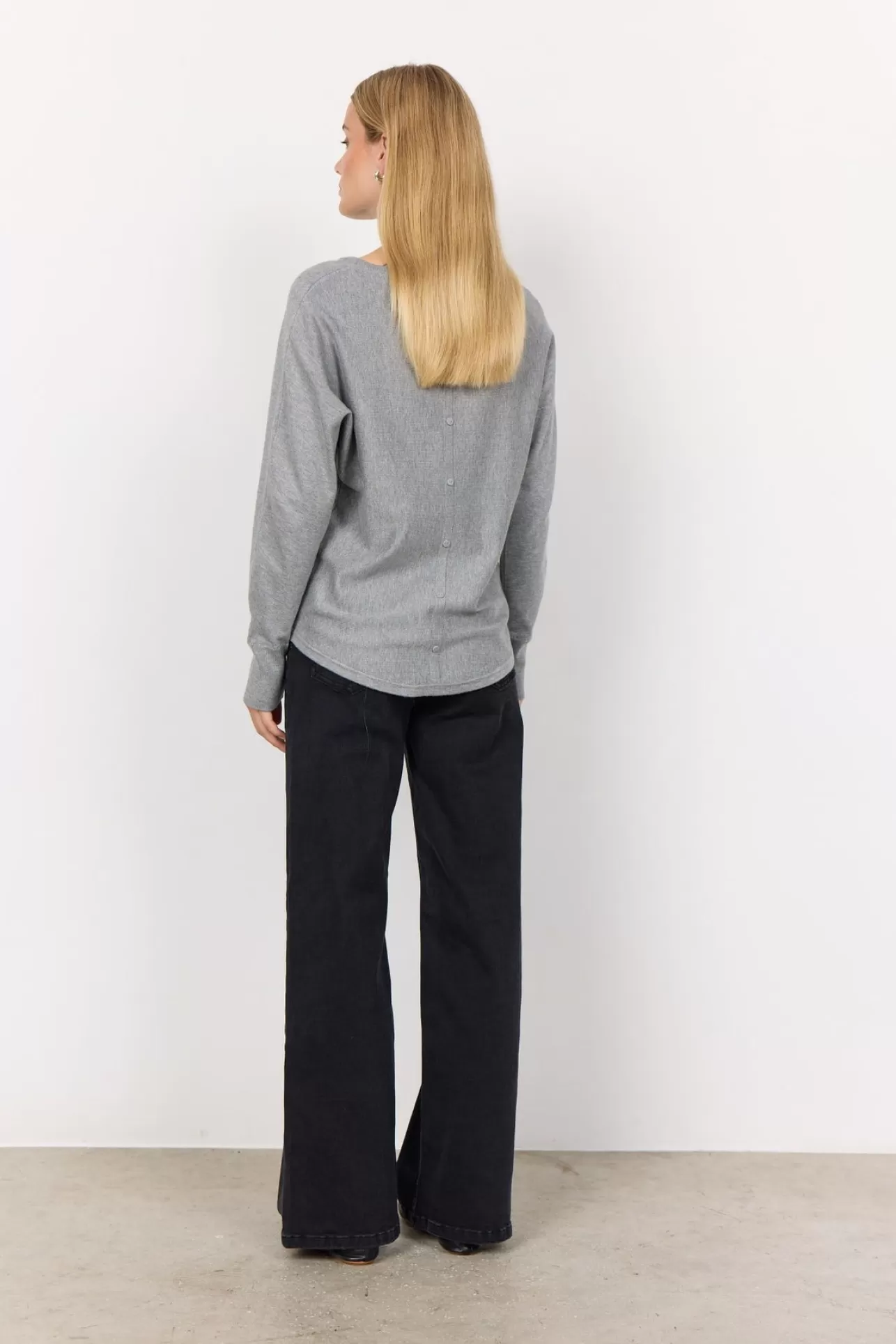 scdollie_620_pullover_ljusgrtt_3-1.webp Soyaconcept SC-DOLLIE 620 Pullover