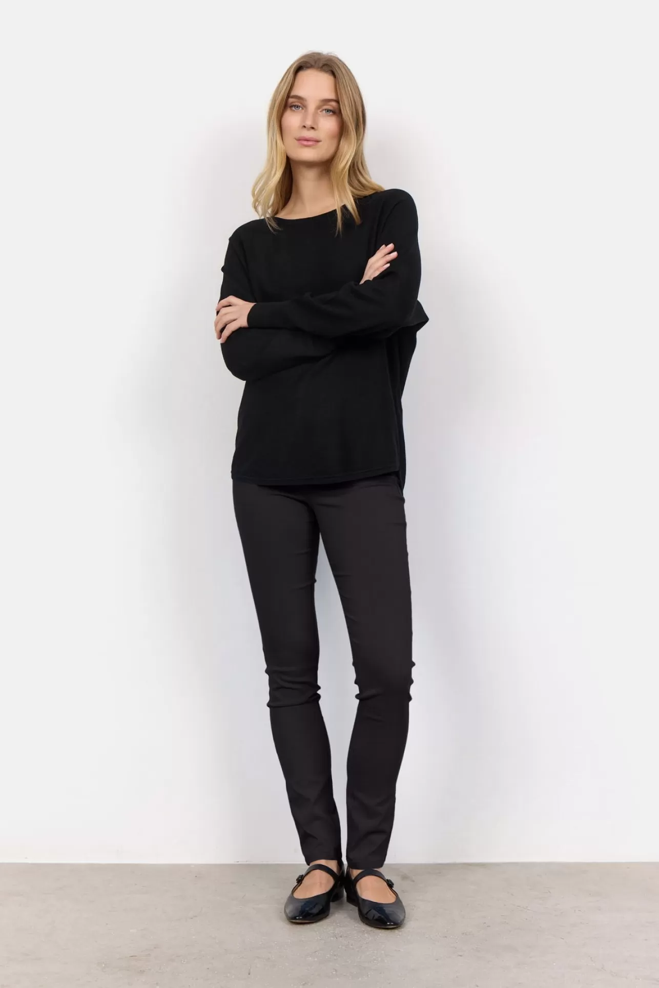 scdollie_620_pullover_svart_2-3.webp Soyaconcept SC-DOLLIE 620 Pullover