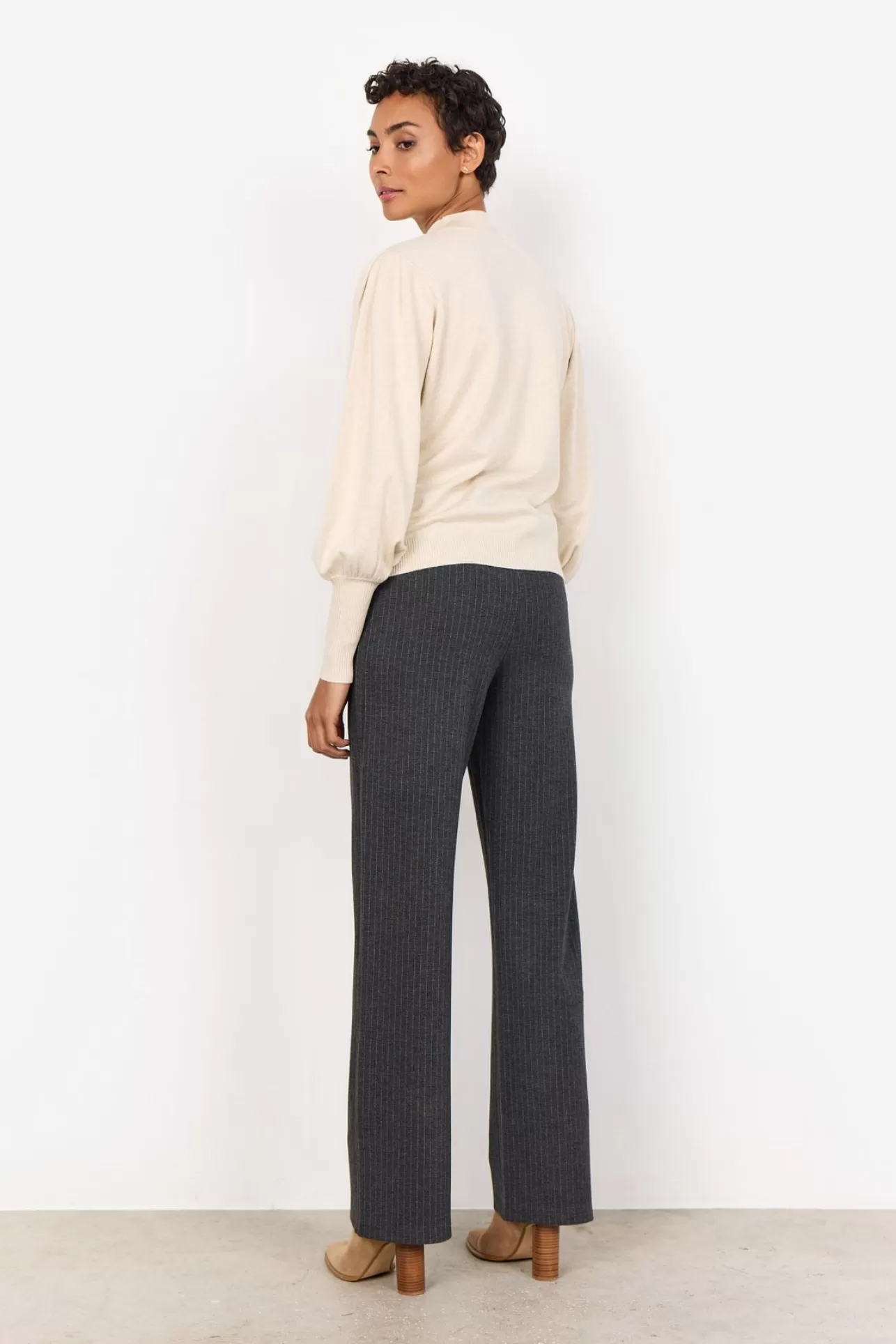 scdollie_666_pullover_cream_3-1.webp Soyaconcept SC-DOLLIE 666 Pullover