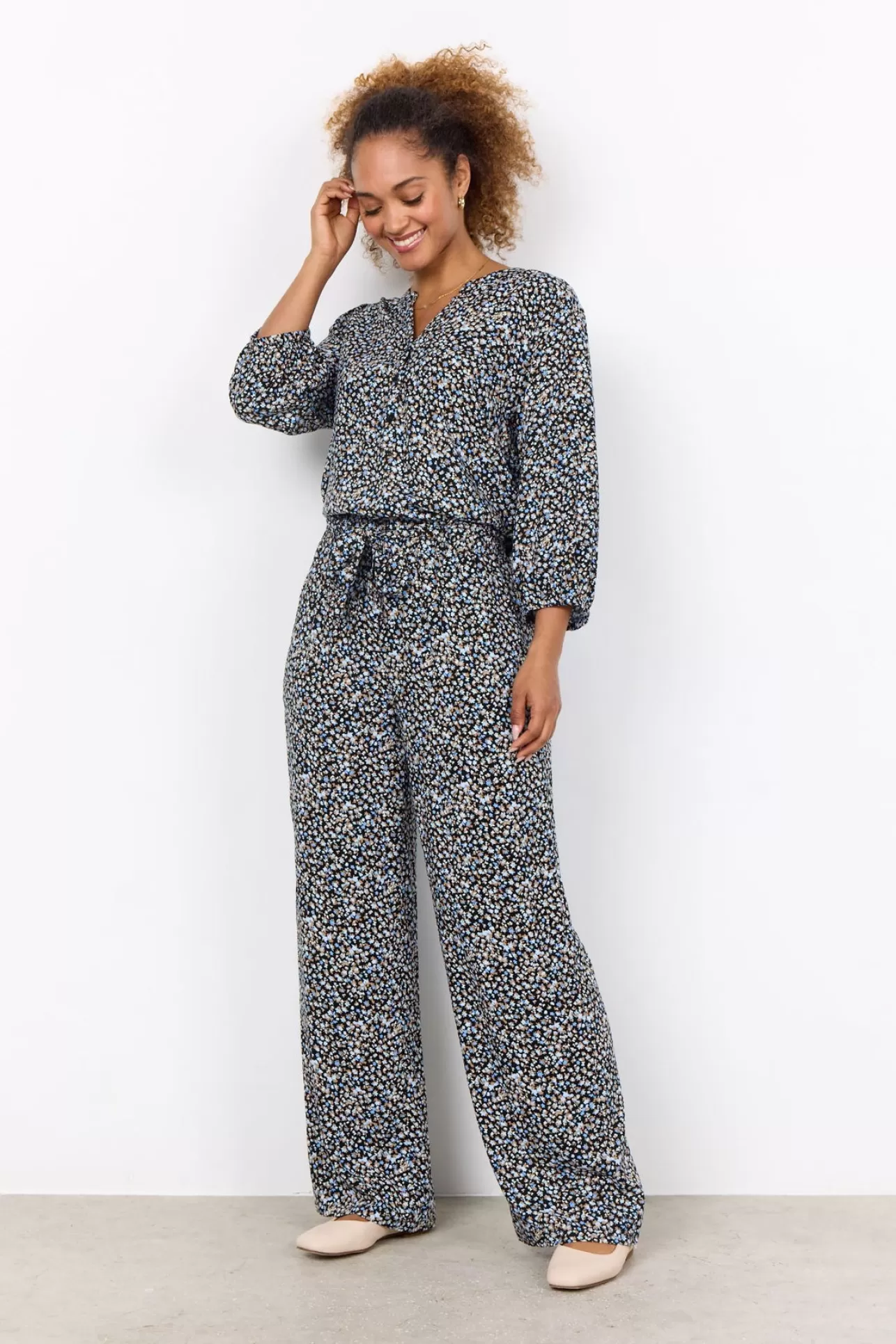 scfarah_2_blus_ljusbl_3-2.webp Soyaconcept SC-FARAH 2 Blus