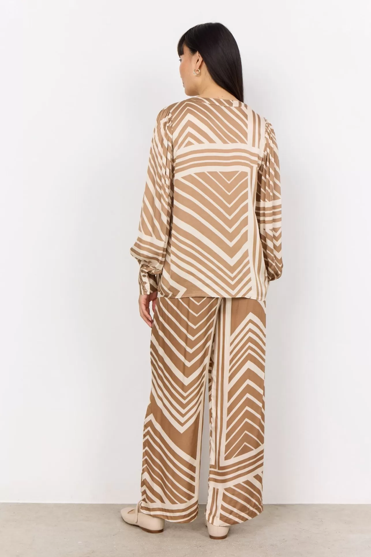 scfaro_2_blus_camel_3-2.webp Soyaconcept SC-FARO 2 Blus