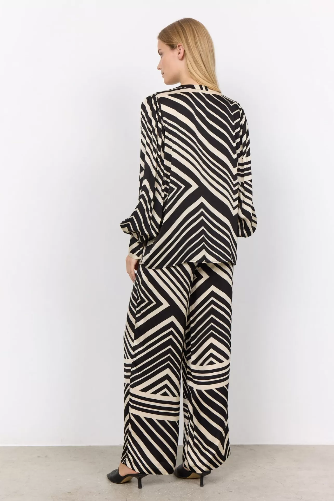 scfaro_2_blus_svart_3-2.webp Soyaconcept SC-FARO 2 Blus