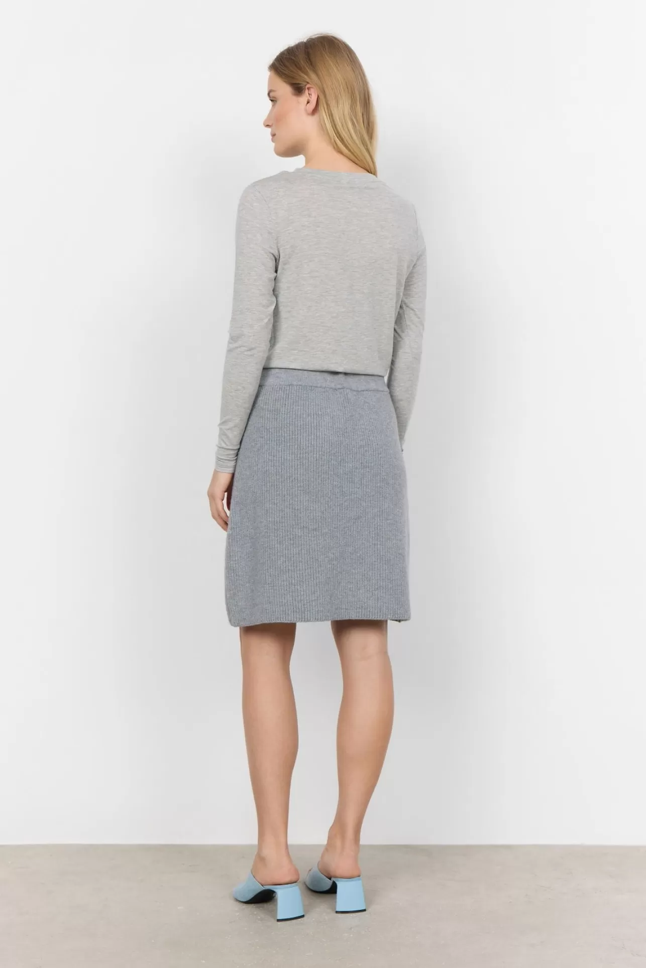 scilia_3_kjol_ljusgrtt_4-1.webp Soyaconcept SC-ILIA 3 Kjol