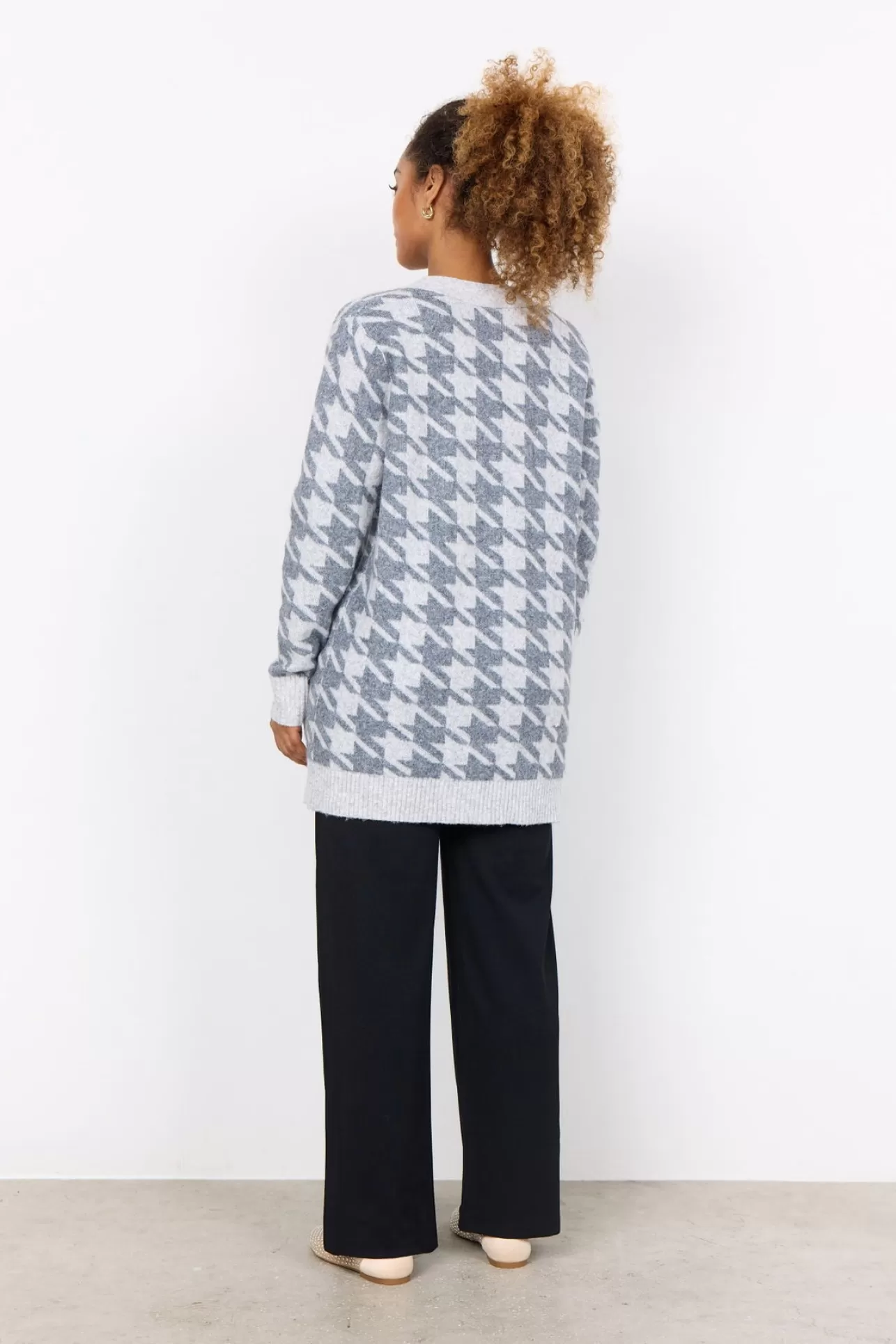 scine_2_cardigan_ljusgrtt_3-1.webp Soyaconcept SC-INE 2 Cardigan