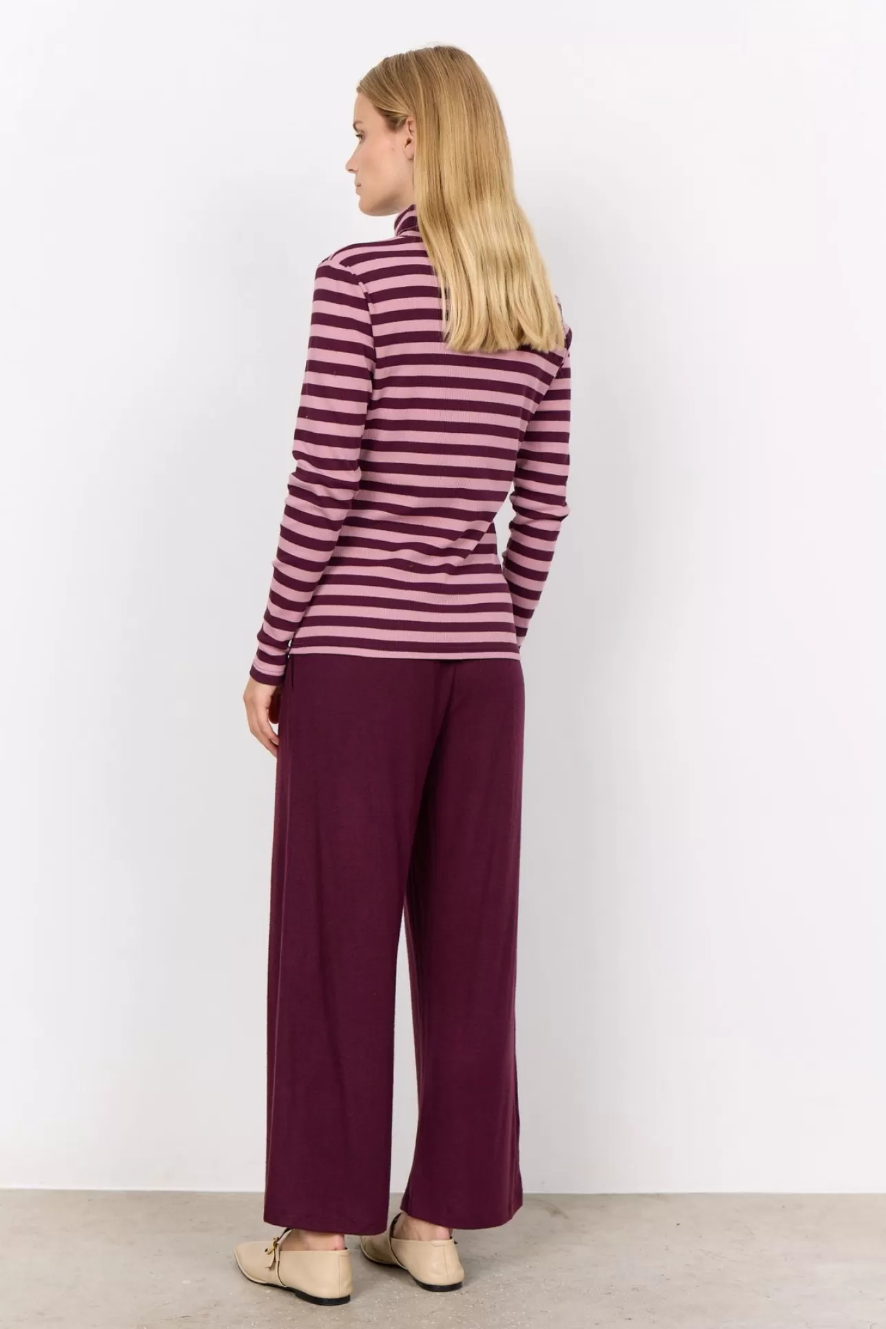 sciridi_2_tshirt_rosa_3-1.webp Soyaconcept SC-IRIDI 2 T-shirt