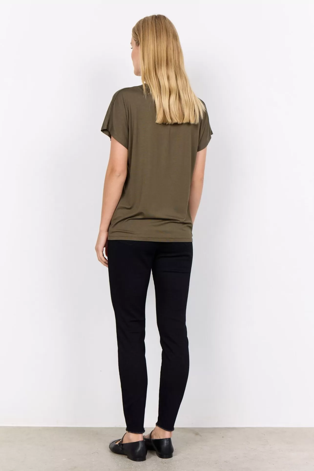 scmarica_32_tshirt_oliv_3-2.webp Soyaconcept SC-MARICA 32 T-shirt