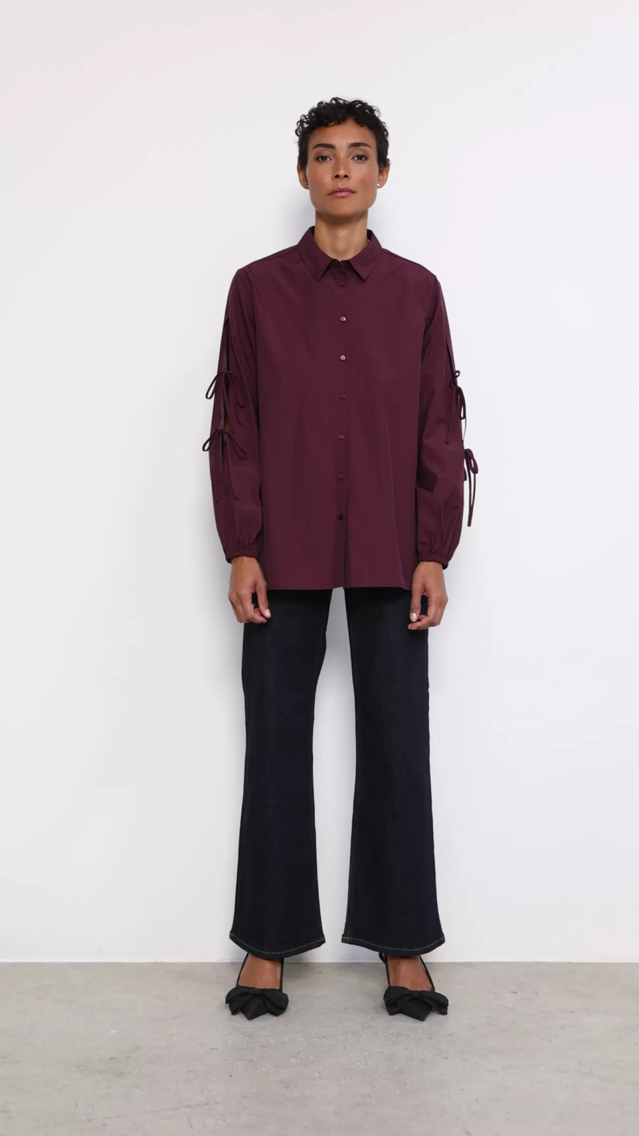 scnetti_83_skjorta_bordeaux_5-2.webp Soyaconcept SC-NETTI 83 Skjorta