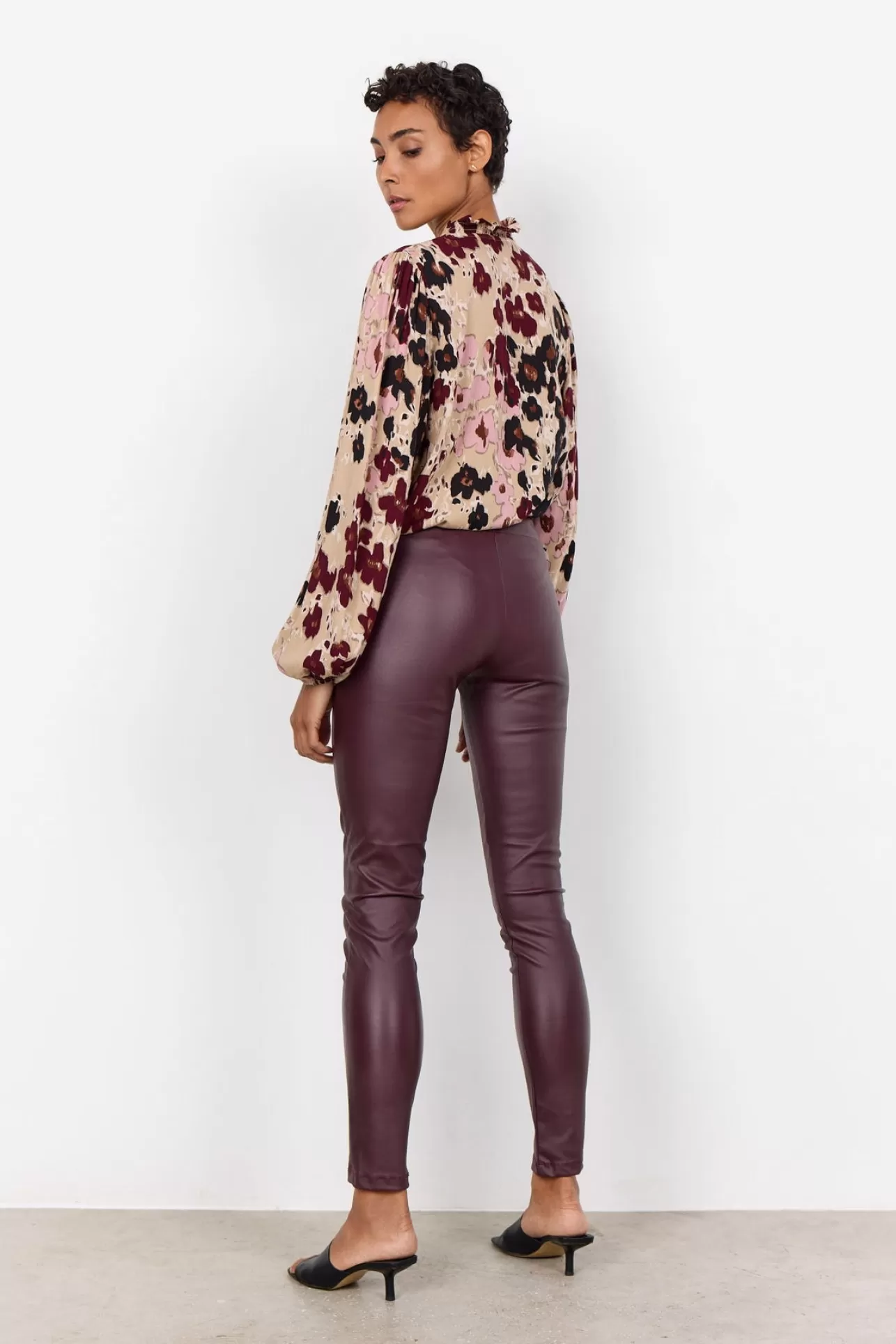 scpam_9b_byxor_bordeaux_3-1.webp Soyaconcept SC-PAM 9-B Byxor