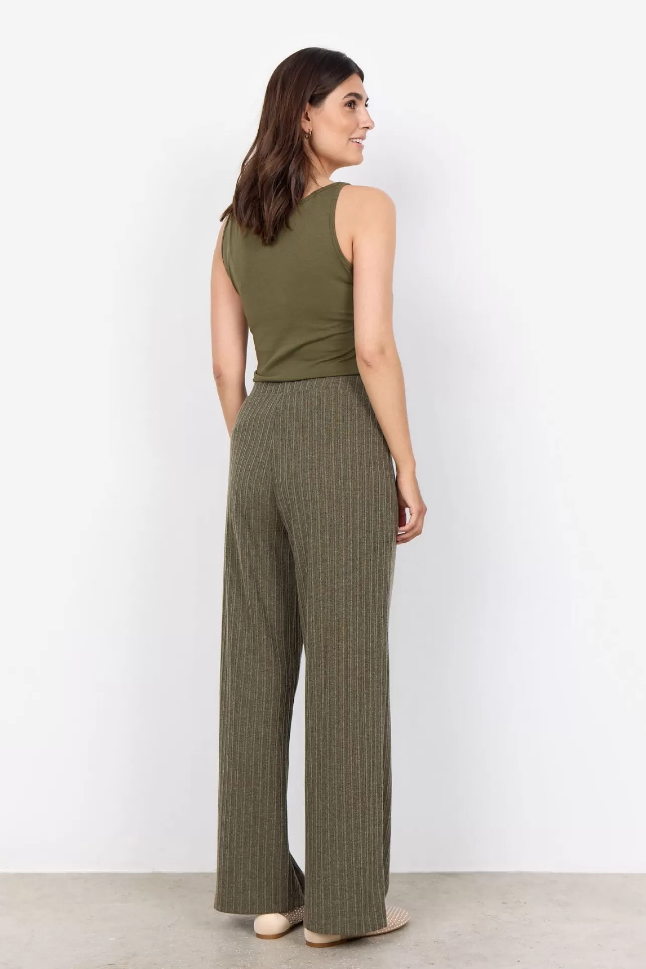 scpylle_122_topp_oliv_3-2.webp Soyaconcept SC-PYLLE 122 Topp