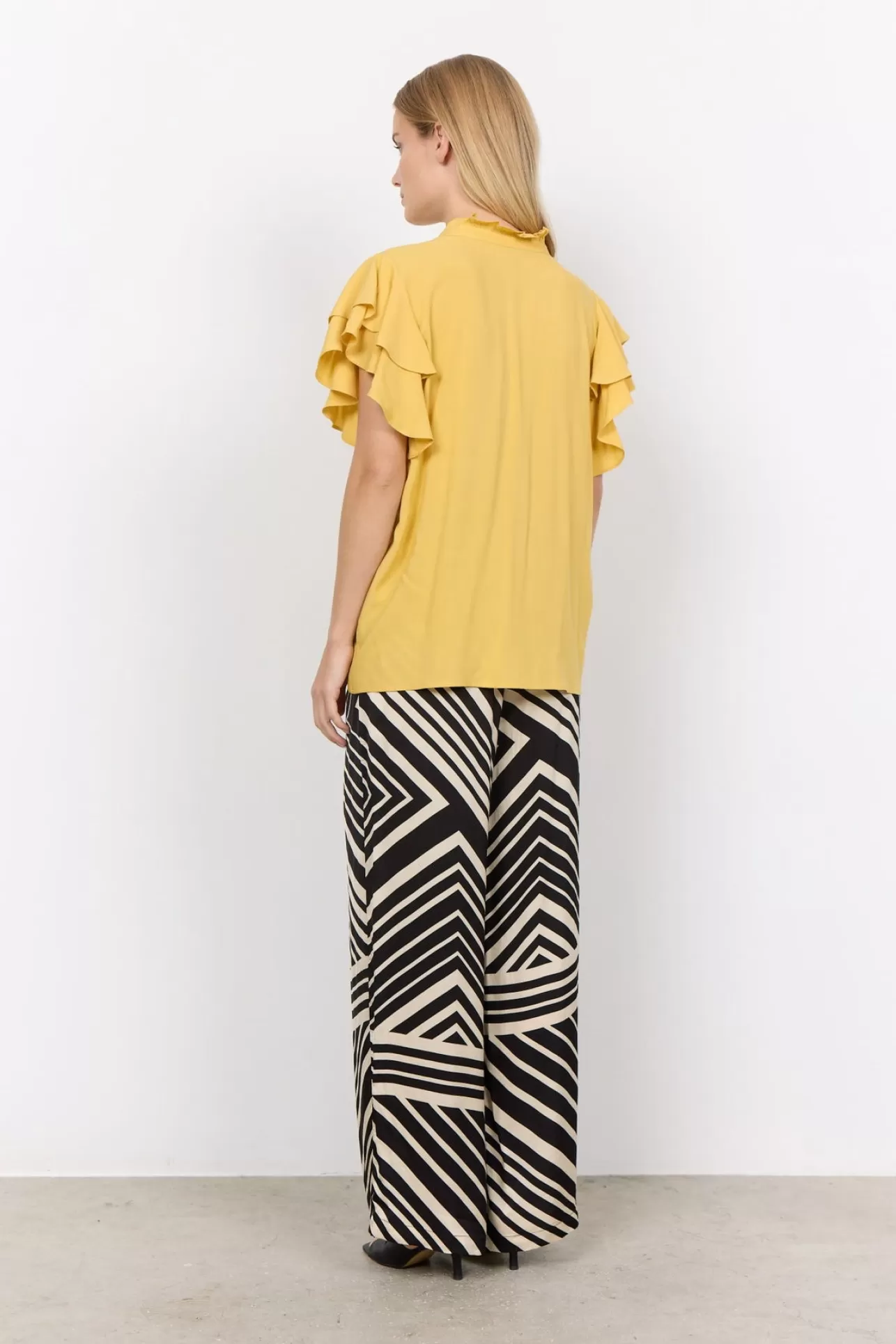 scradia_194_blus_gul_3-2.webp Soyaconcept SC-RADIA 194 Blus