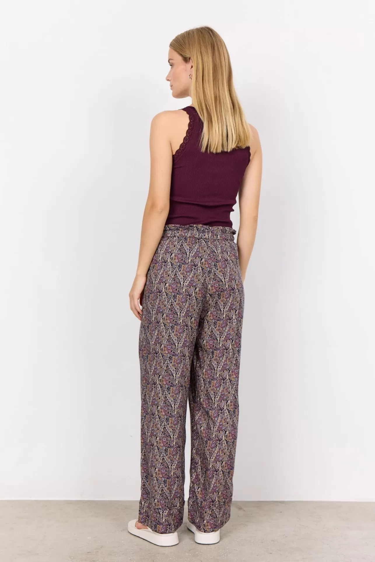 scsarona_1_topp_bordeaux_3-1.webp Soyaconcept SC-SARONA 1 Topp